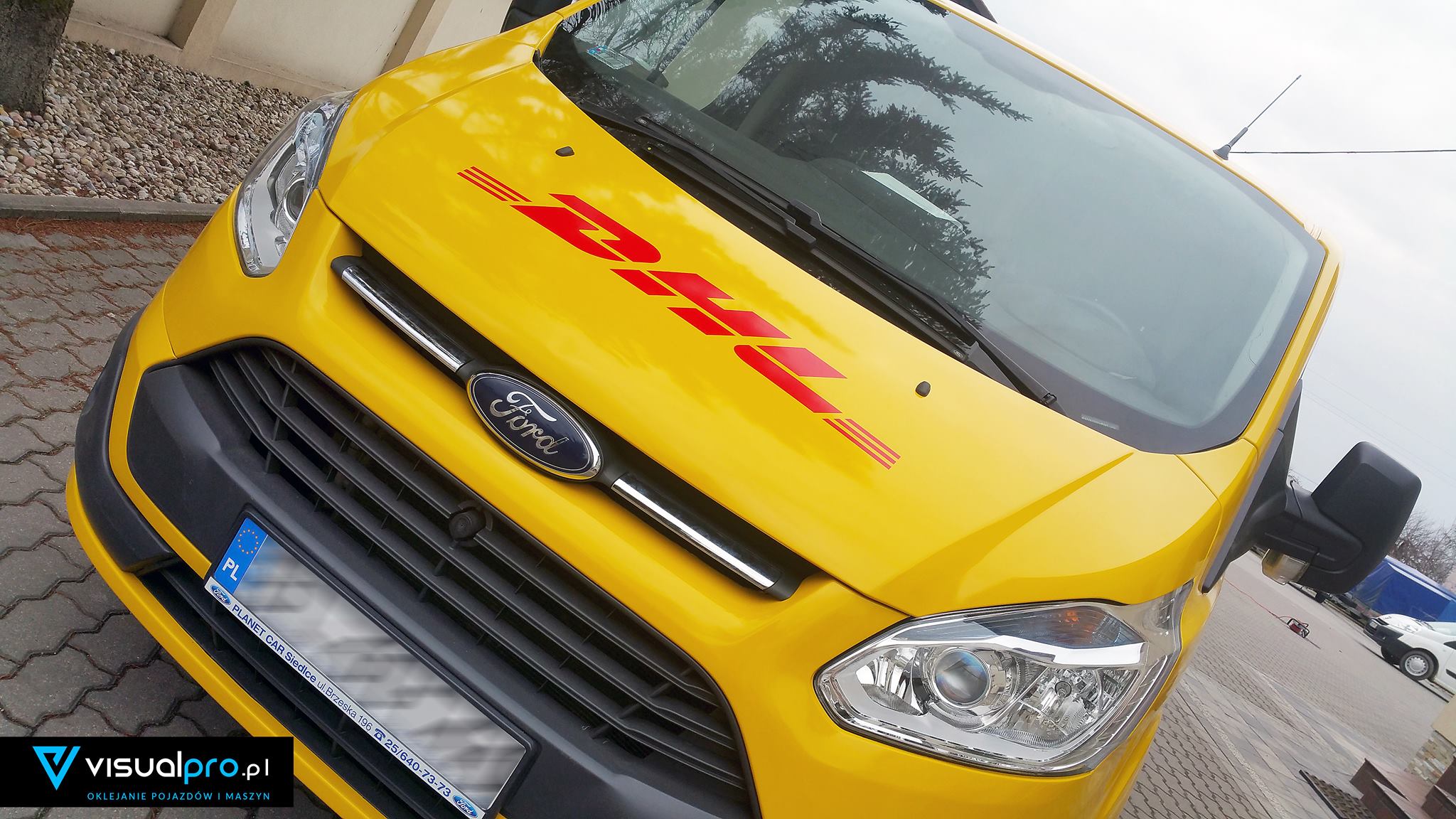 Zmiana Koloru Auta DHL