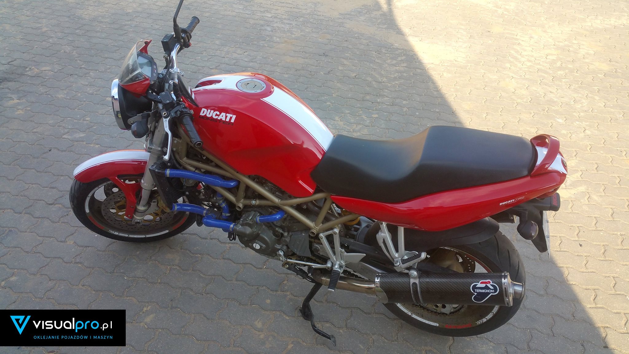 Odnowienie Naklejek Ducati