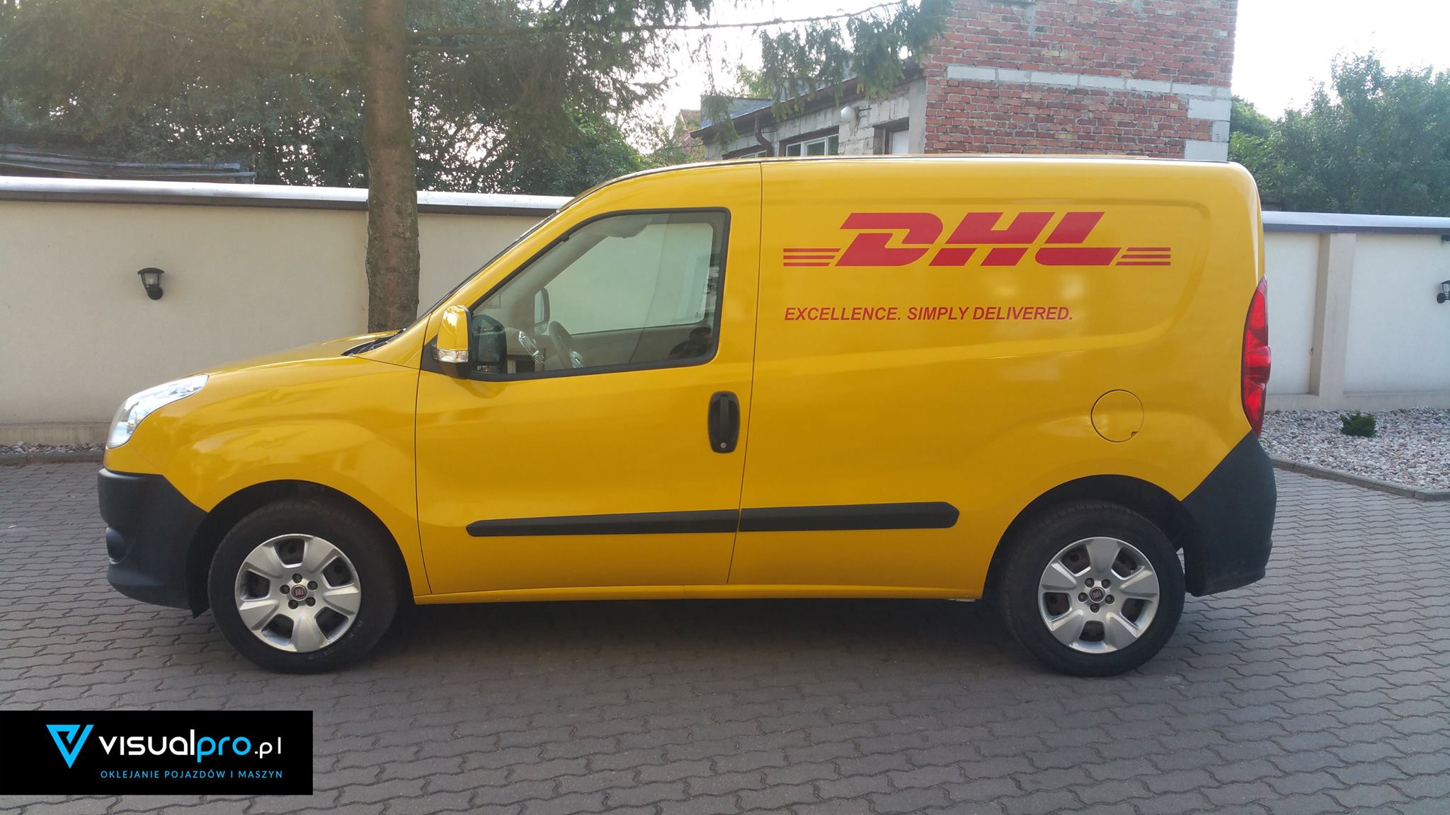 Samochód Oklejony Dla DHL